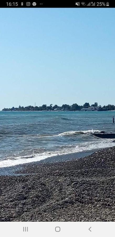 Гостевой Дом Анастасия Σουχούμι Εξωτερικό φωτογραφία
